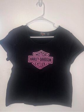 Harley-Davidson Black T-Shirt with Pink Shield Logo